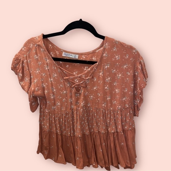 𝅺nwt Arizona Jean CO “Savannah Floral” Blouse - Picture 1 of 2